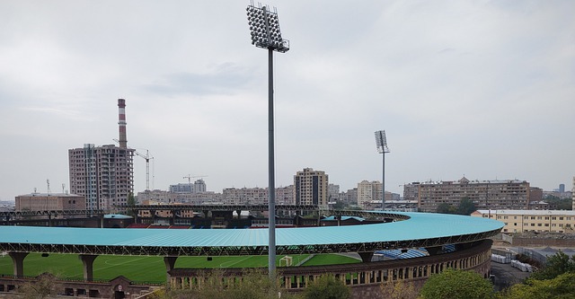 R裁判中心 R裁判中心